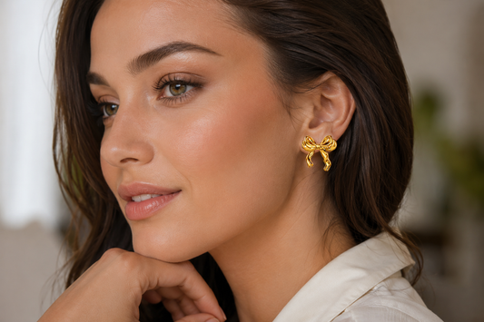 18kt Gold Titanium Steel 20mm Flowing Bow Stud Earrings