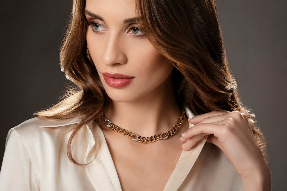 UNOAERRE Designer 24 kt. Gold Bonded LG White Sapphire Pavé Link Curb Chain